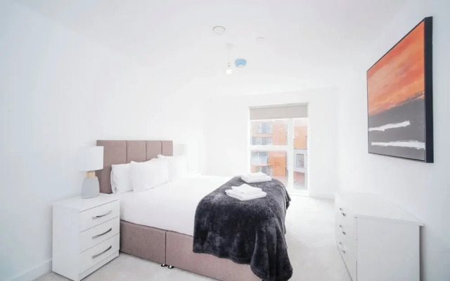 Modern Luxury Grand Exchange Bracknell