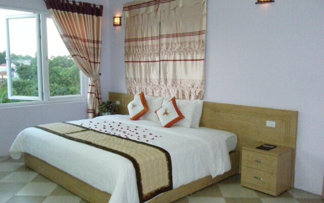 OYO 593 Bach Duong Hotel