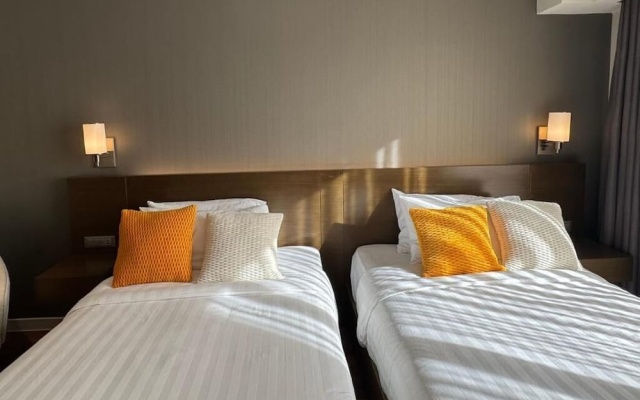 Eleve Suites