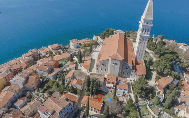 Nice Home in Rovinj With Wifi and 2 Bedrooms