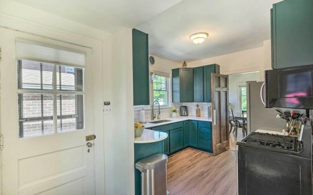 Historic Illinois Home Near Mississippi River