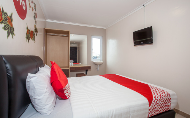 Capital O 134 Lg Residence