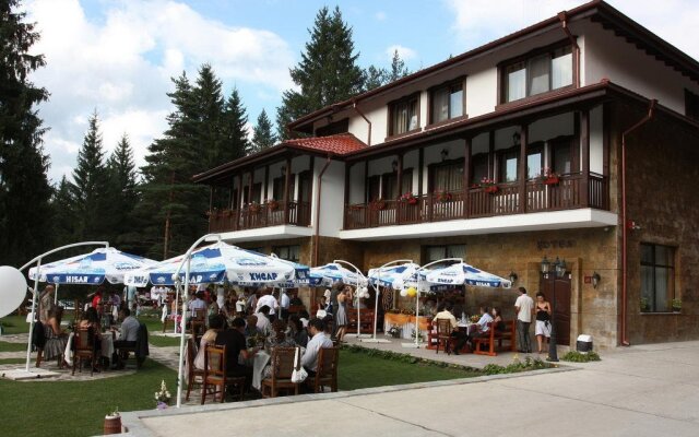 St.George Hotel
