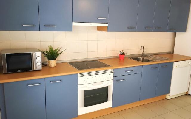 Ml85 Beach Flat by Canary365