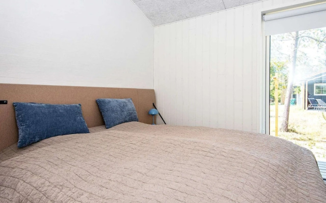 6 Person Holiday Home in Romo