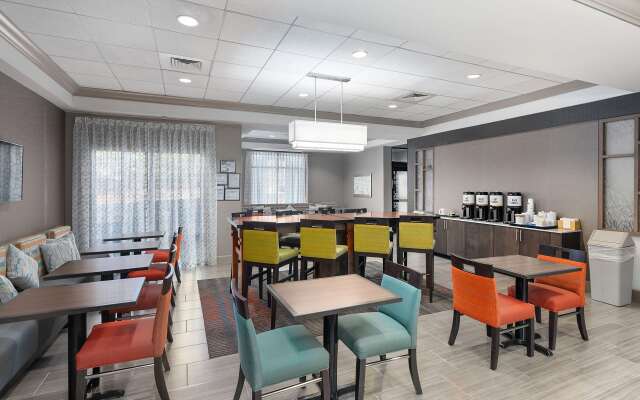 Hampton Inn by Hilton Springfield