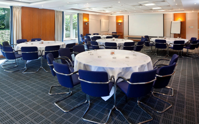 Holiday Inn Guildford by IHG