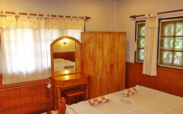 Aliyah Garden House