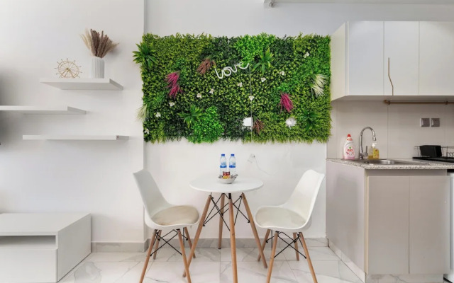 Studio with Canal Views by Bespoke