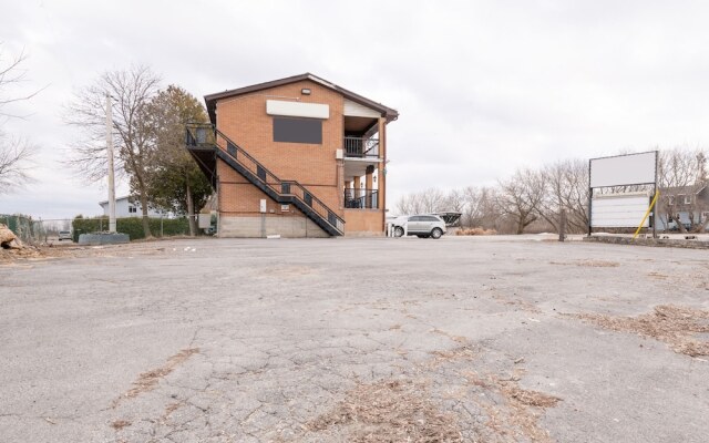 Hotel Beaverton ON - Lake Simcoe