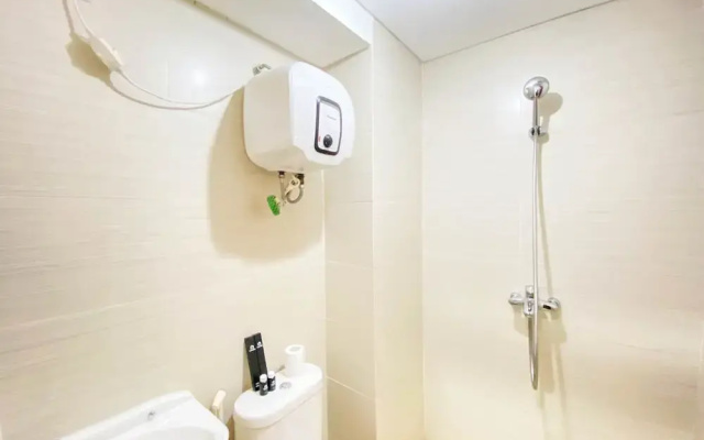 Cozy & Homey 1BR at Gateway Pasteur Apartment