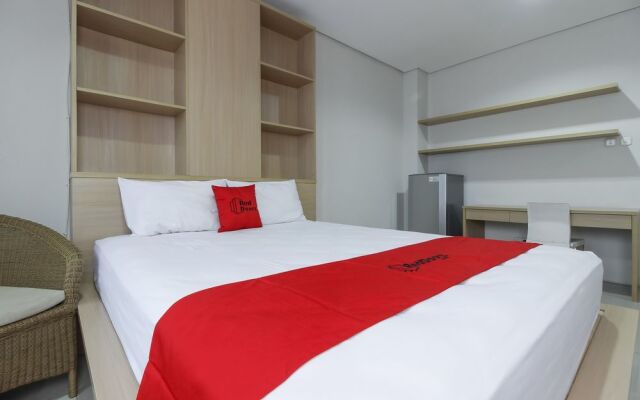 RedDoorz @ Patal Senayan 4