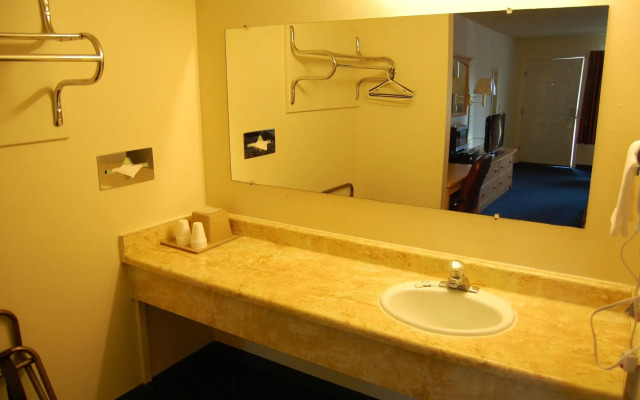 Western Inn Lakewood Tacoma