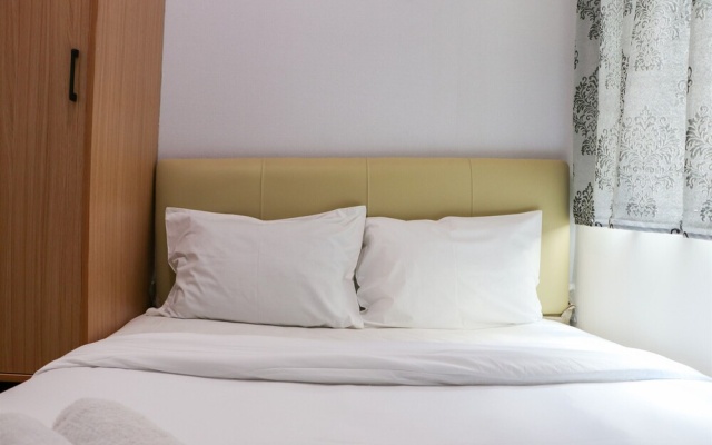 Minimalist Design Studio At Osaka Riverview Pik 2 Apartment – Guest Rooms – Jakarta