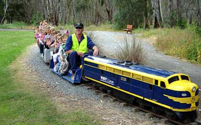 Big Valley Lakeside Paradise Motor Inn