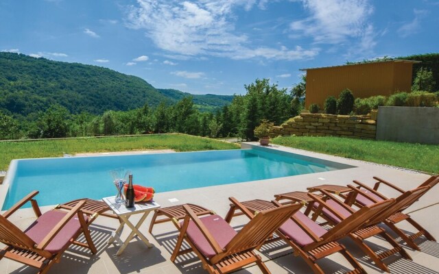 Amazing Home in Smarje With Sauna, Wifi and 2 Bedrooms