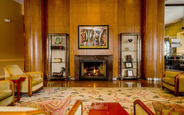 Hotel Metro, Autograph Collection