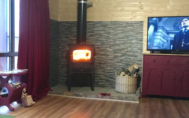 Lakeside Fishing Lodges