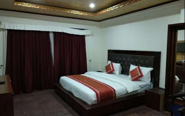 Hotel Grand Willow