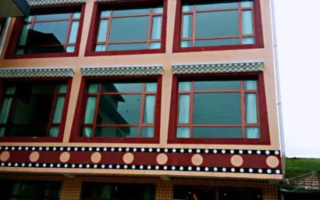 Langmusi Zhuzong Hotel