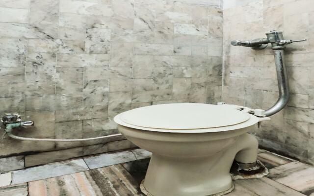 Oyo 22135 Hotel Kanishka Palace