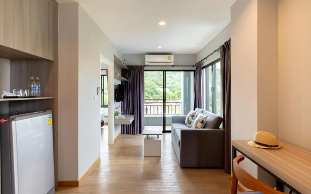 Horsehill Hotel Sriracha