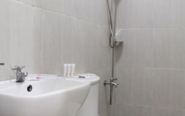 OYO 165 Circle-b Apartelle & Suites (Vaccinated Staff)