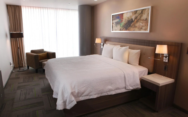 Hampton Inn & Suites by Hilton Aguascalientes Airport