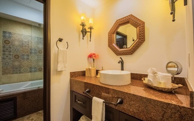 Amazing Ocean View 4BD Penthouse