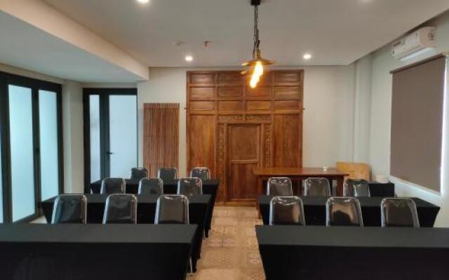 Arrayan Residence