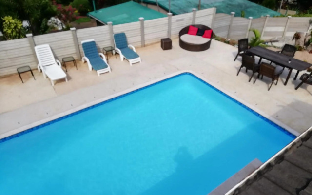 Poolside Guest House