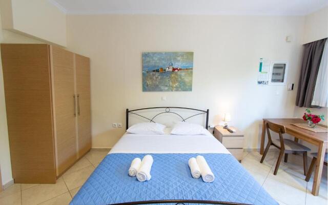 Fotis Apartments