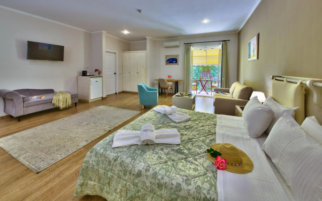 Paxos Club Resort & SPA