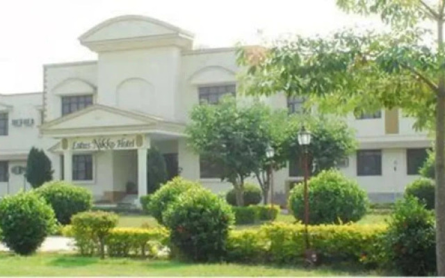 Hotel Lotus Nikko Kushinagar