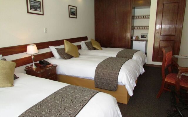 Queen's Villa Hotel Boutique