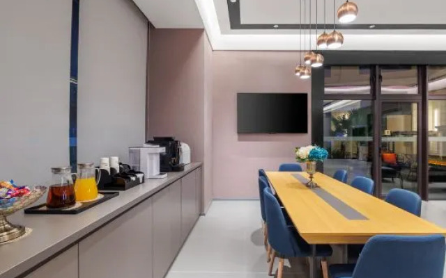 Homeinn Selected Hotel (Beijing E-Town Kecang First Street)