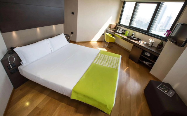 Best Western Plus The Hub Hotel