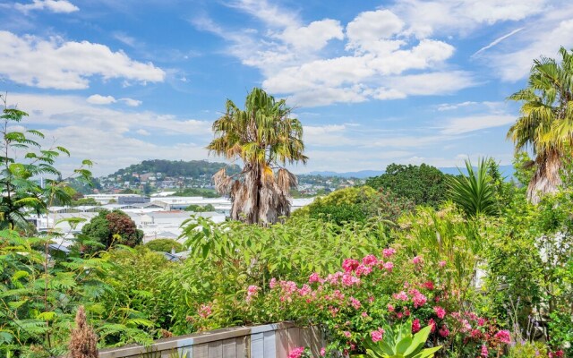 Kingsland Contemporary 2BR with Carpark