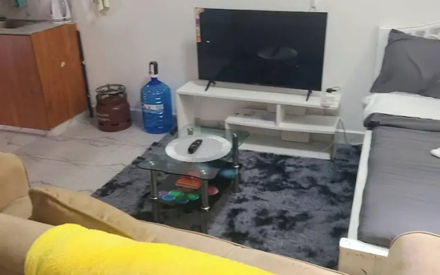 Studio 107, South B, Sana Sana