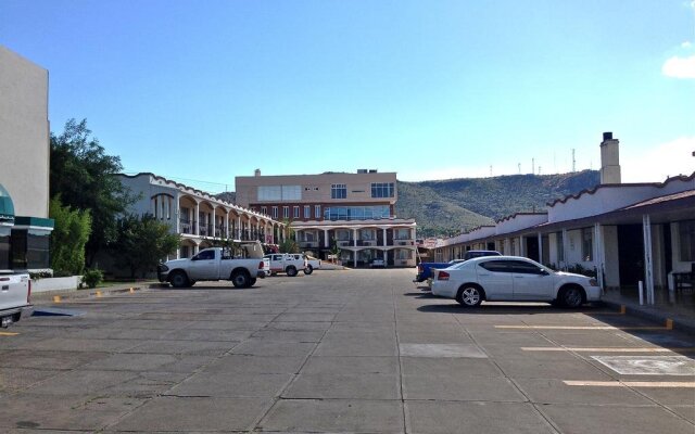 Hotel El Camino Real