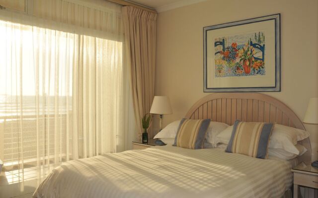 Cape Town Beachfront Apartments At Leisure Bay