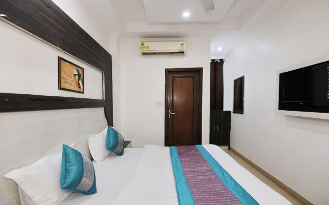 Staybook Hotel Jai Balaji New Delhi Railway Station