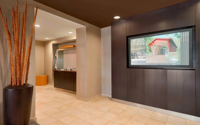 Courtyard by Marriott Akron Fairlawn