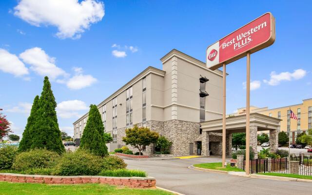 Best Western Plus Greenville I-385 Inn & Suites