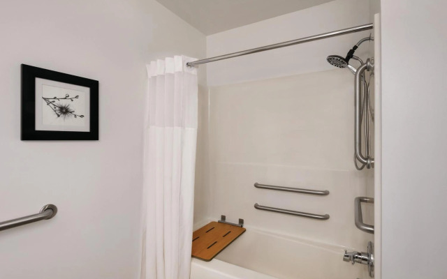 Country Inn & Suites by Radisson, Michigan City, IN