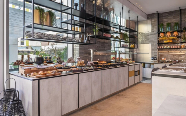 Port Tower by Isrotel Design