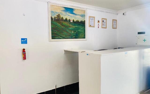 Airport Doozy Guest House