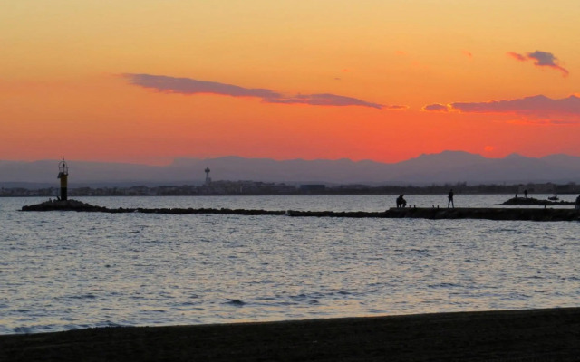 BASIC COMFORT Apartament Poeta Marquina 1