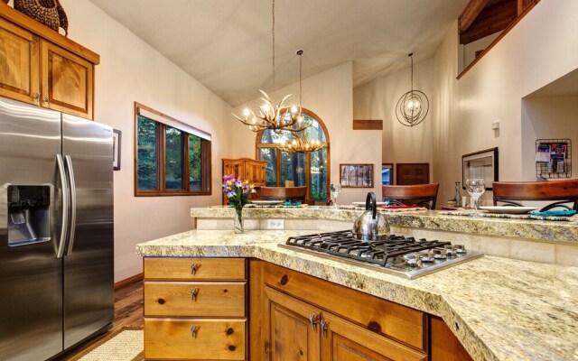 Abode at Four Lakes