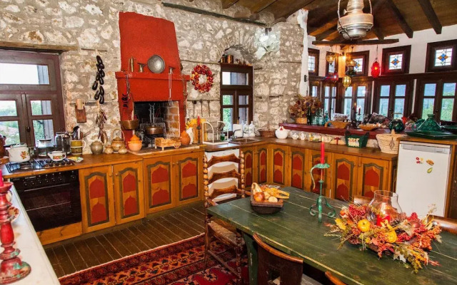 Picturesque Villa in Parnassos